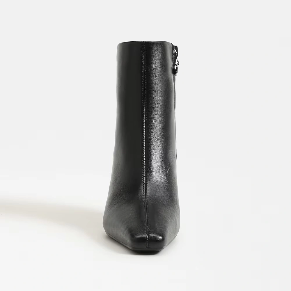 Laura Kitten Heel Bootie Black Leather