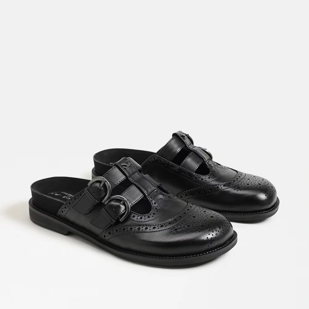 Claudia Clog Black Leather